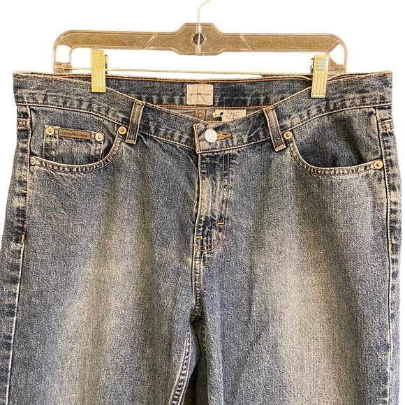 Calvin Klein Jeans Women's 35x30 Blue Light Wash 90s Style Low Rise Straight Leg - Picture 3 of 9